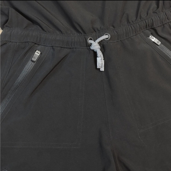 Athleta Girl On the Go Romper In Black Size  L (12) - Picture 11 of 16